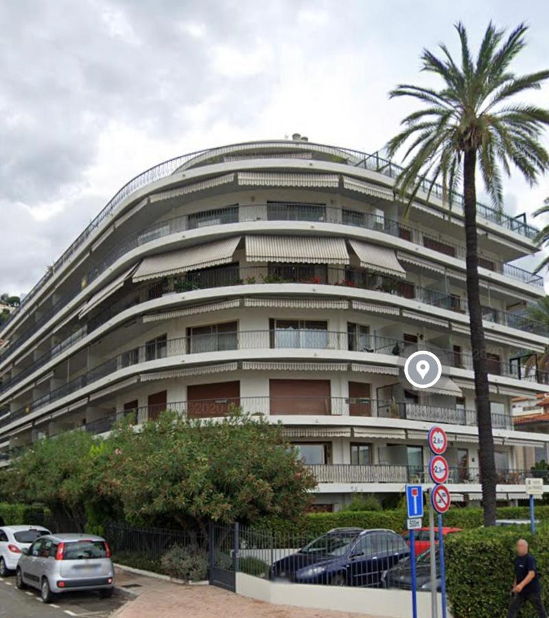 studio 2 pers , 40m2 en bord de mer avec vue mer Menton Buitenkant foto