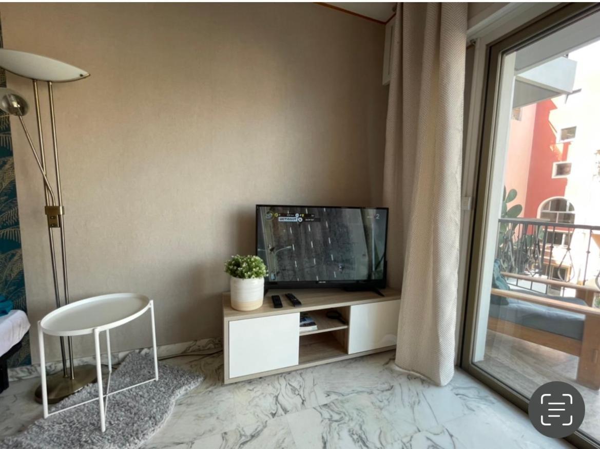 studio 2 pers , 40m2 en bord de mer avec vue mer Menton Buitenkant foto